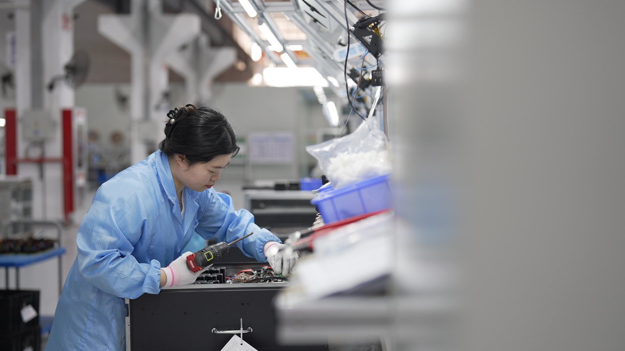 Factory production line 04